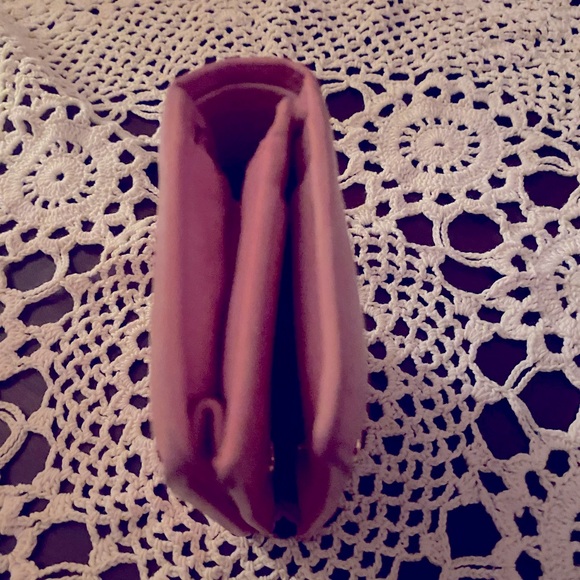 GUCCI GG MARMONT BIFOLD WALLET EUC PINK LEATHER - Picture 9 of 12